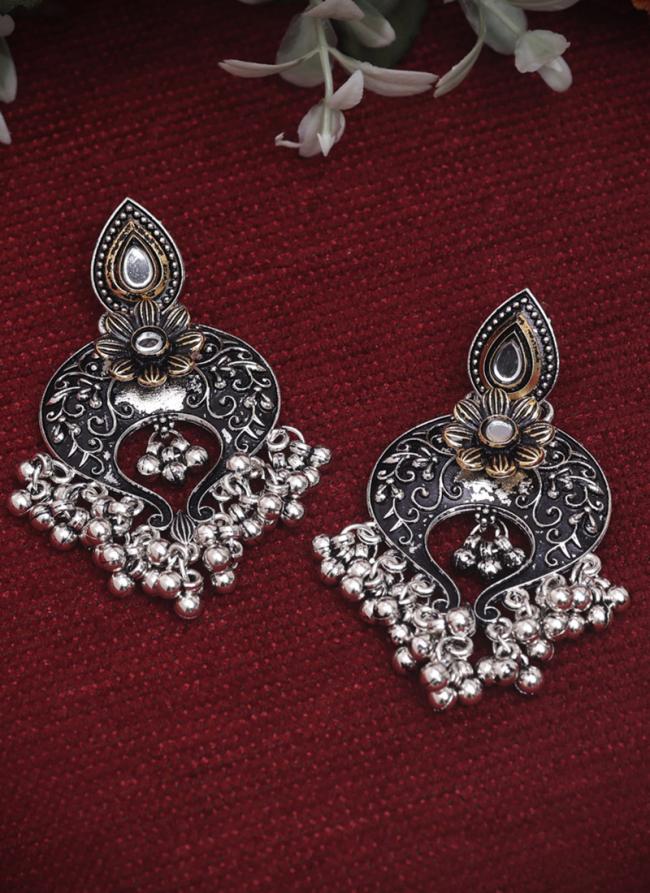     Silver Traditional Wear Oxidised Jhumka Set 